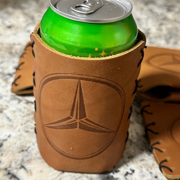 LEATHER CAN HOLDERS lot of 4 Mercedes-Benz Coozie for 12-16 oz cans. NWT - Picture 2 of 7